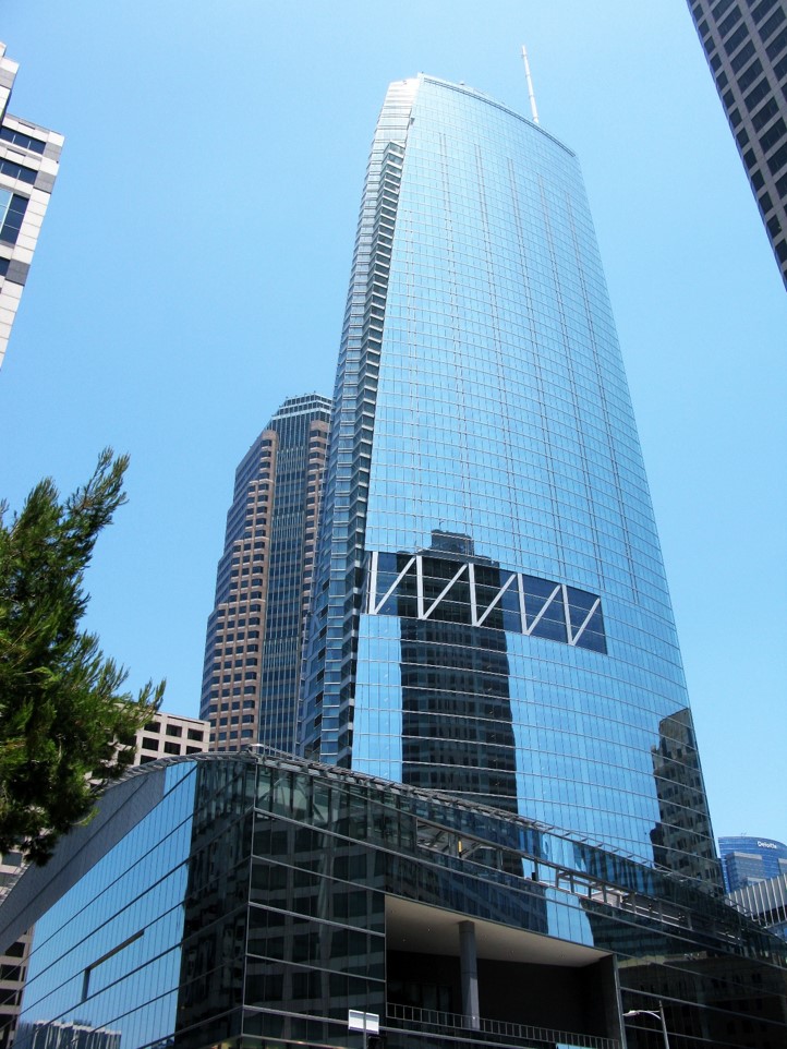 Wilshire Grand Center-01.jpg